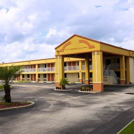 Executive Garden Hotel