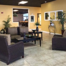 Tropical Inn Palm Bay